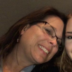 Meet your Posher, Jenifer